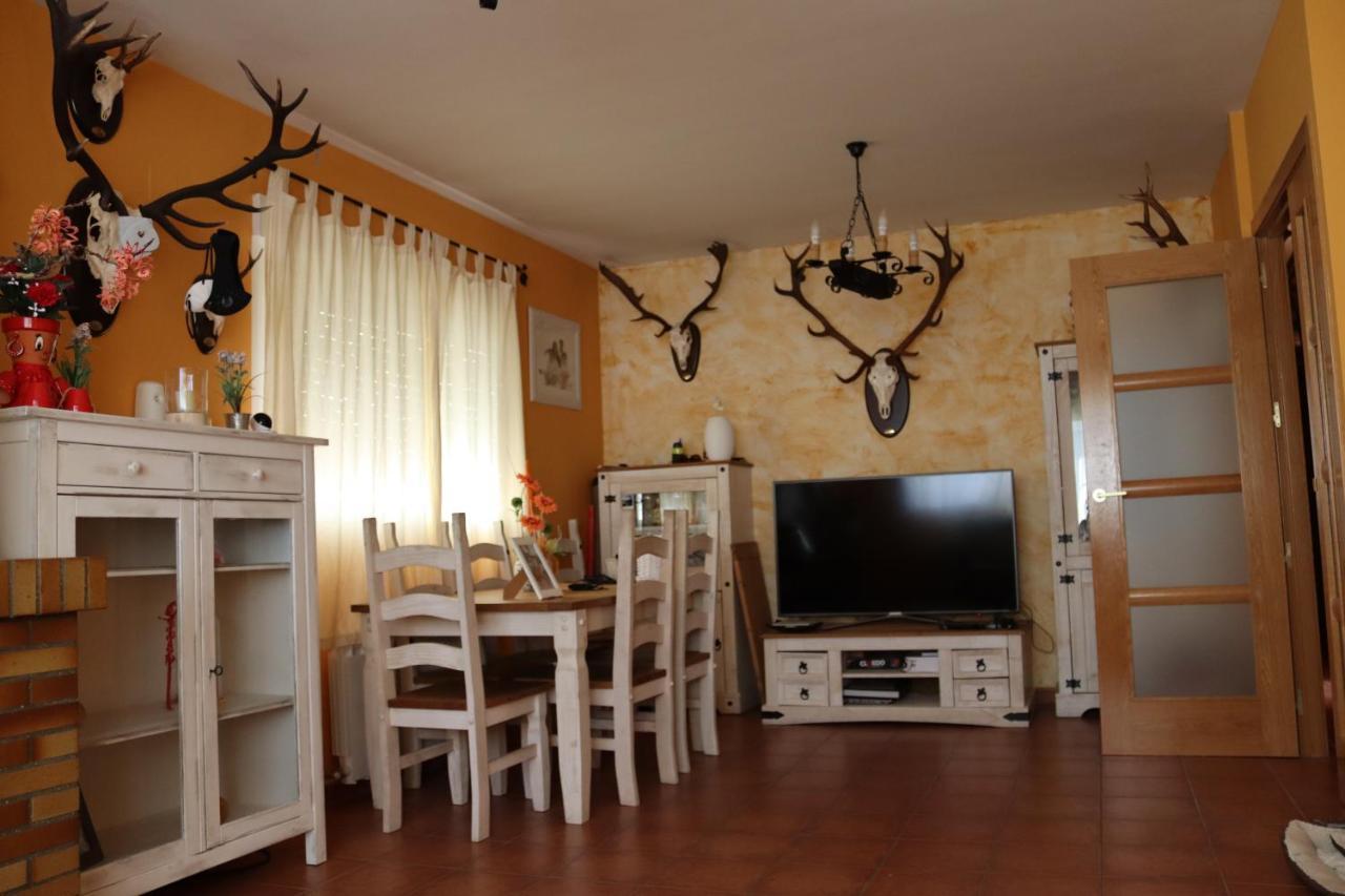 Casa En Sierra De Gredos Piscina Privada Villa La Adrada Buitenkant foto